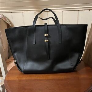 Zac Posen Elegant Black Leather Tote Bag